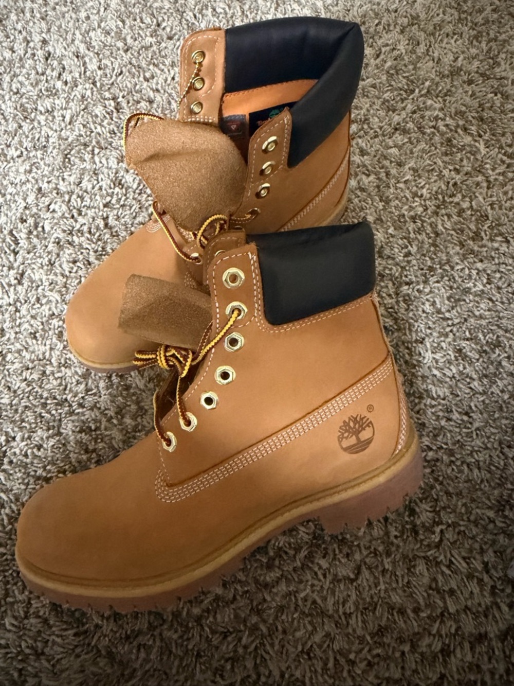 Timberland Wheat Lace-Up Work Boots with Black Collar 🔥 Size 8M
